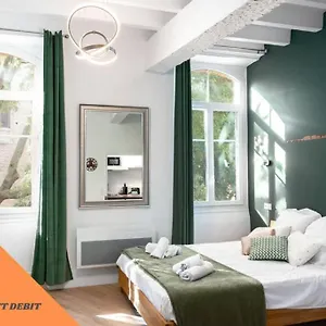 ** Nouveau ** Le Petit Polinaire ** Appartement