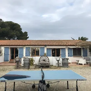 https://gite-armieux.fr-provencehotel.com